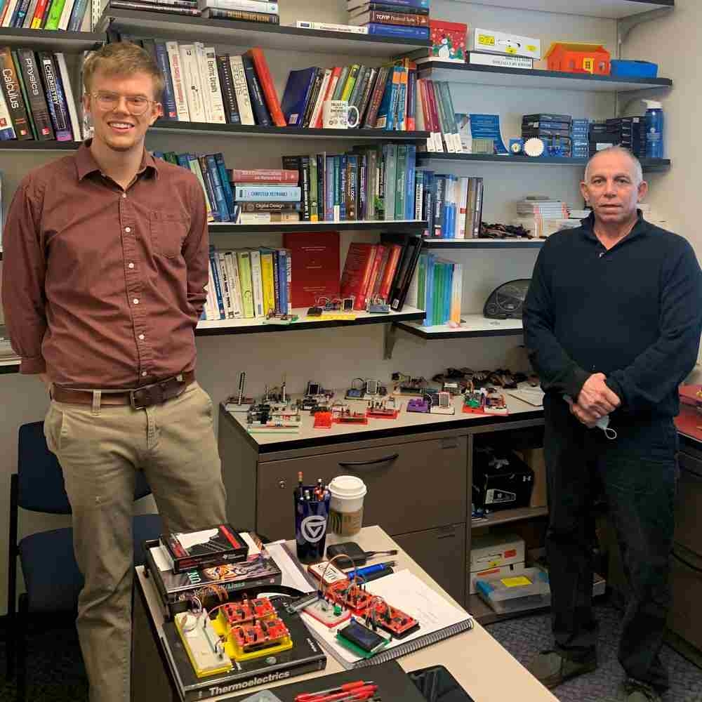 Engineering professor and Students Earn IEEE Best Paper Award